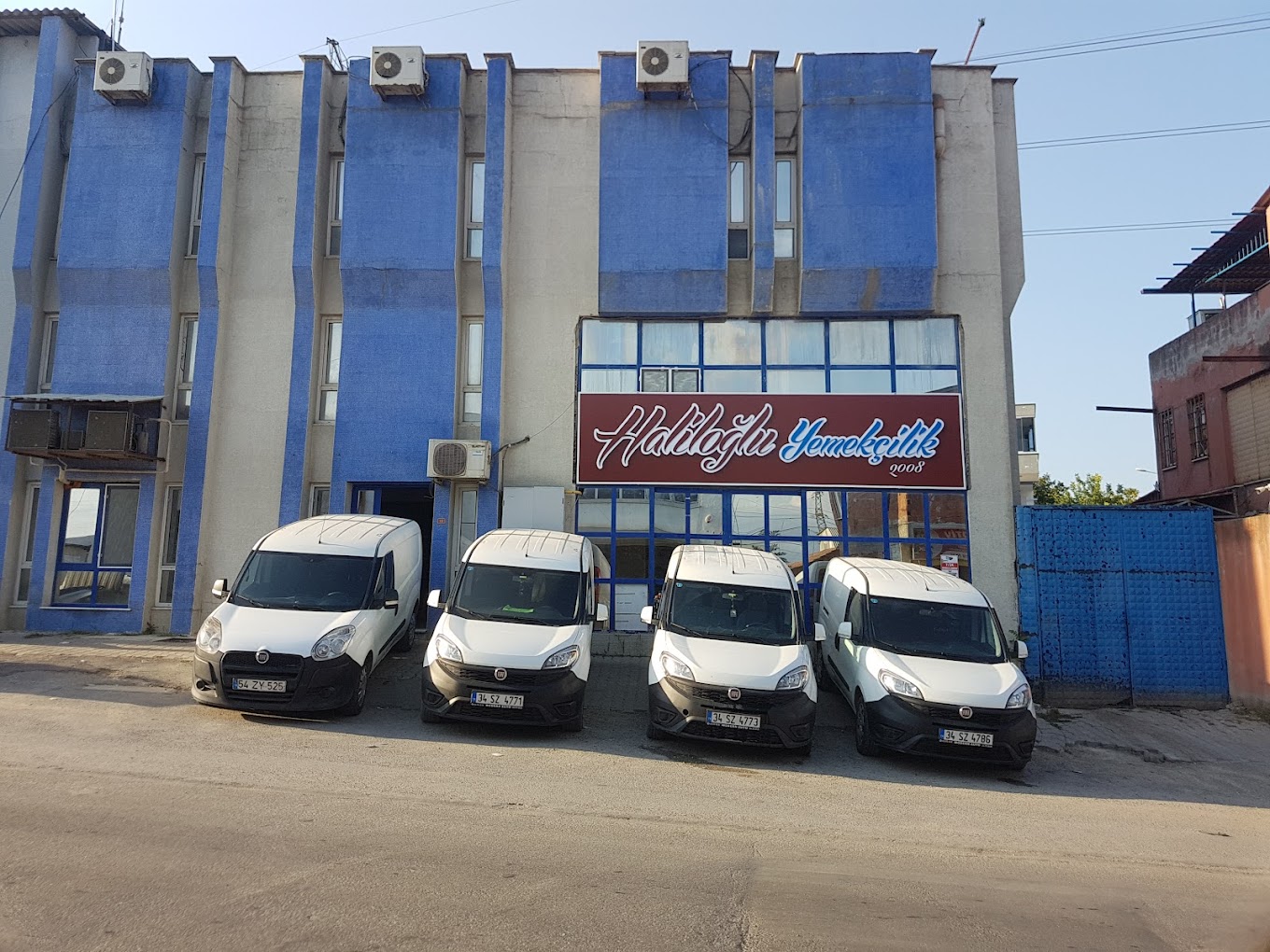 Tesis Dış Görünüm 1